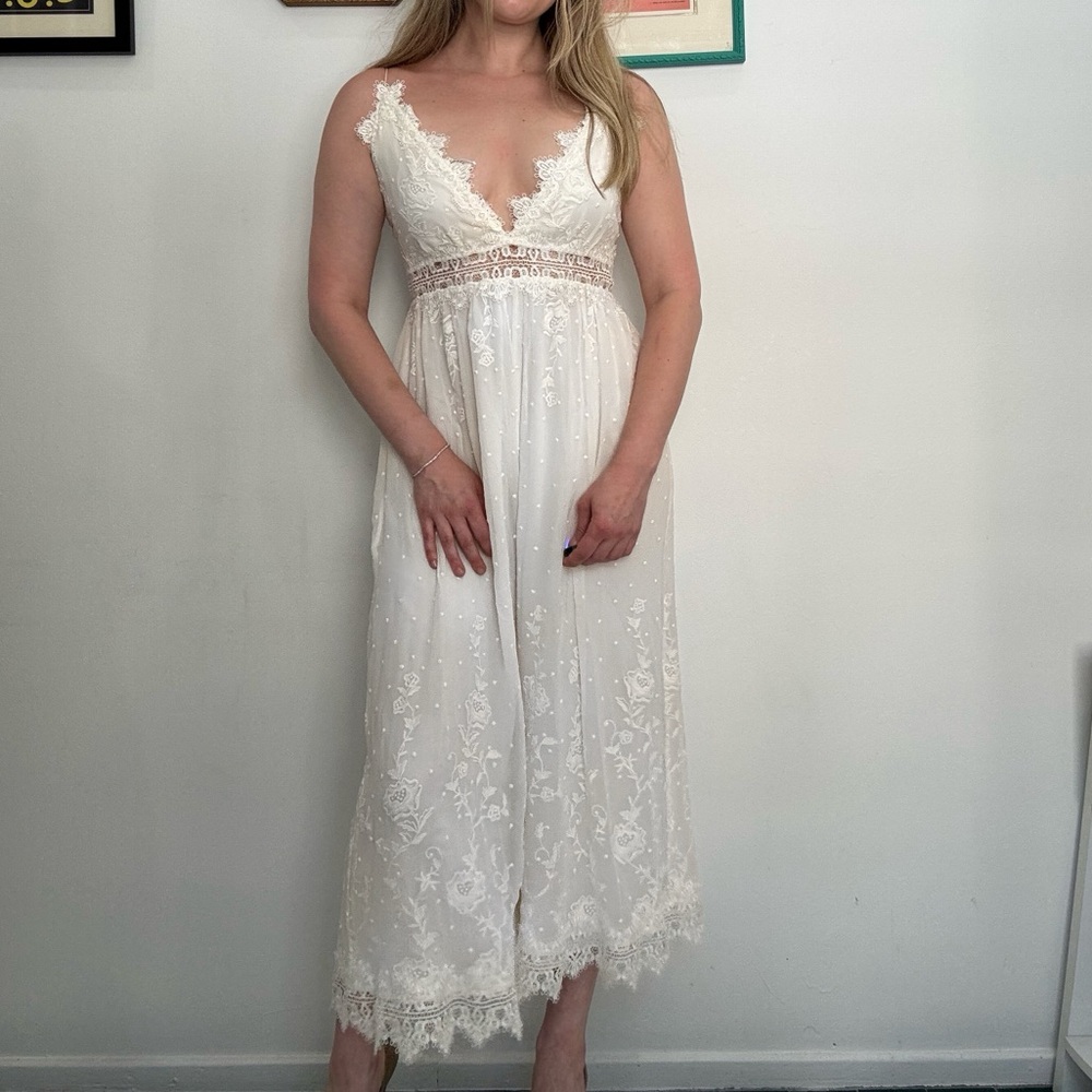 DESIGNER Zimmermann Ivory Lace Jumpsuit - Picture 3 of 7